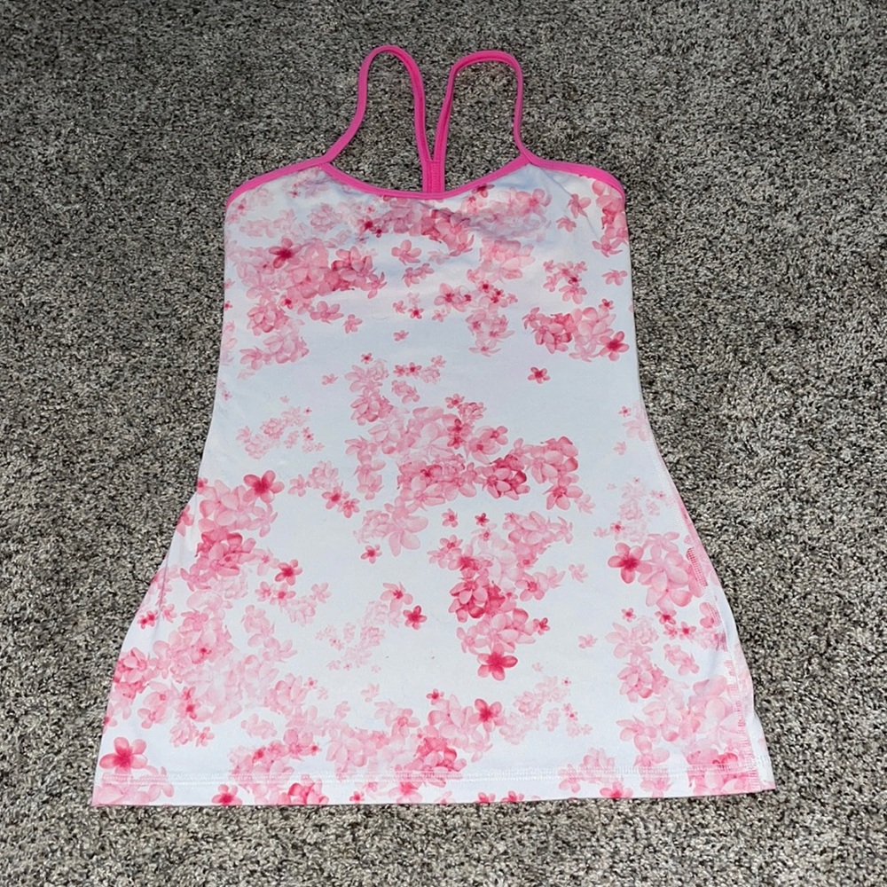 RARE Lululemon Power Y Tank